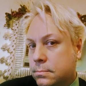 Meet your Posher, Christian